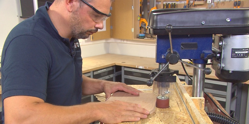 kolomboor freestafel schuurtafel zelf maken hulpstuk werkplaats inrichten