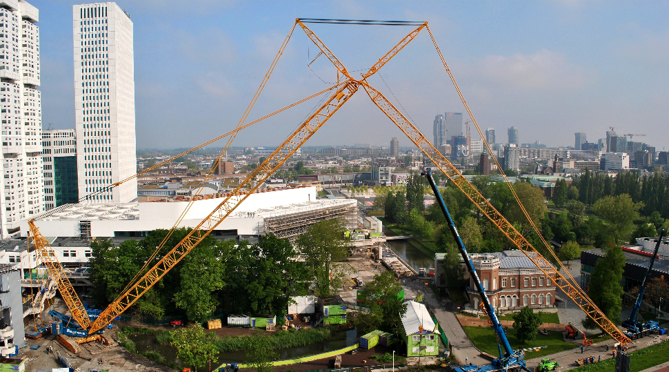 Sarens kranen olieanalyse Meise