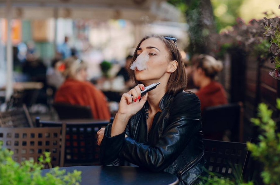 Nieuwe regels tegen roken en vapen