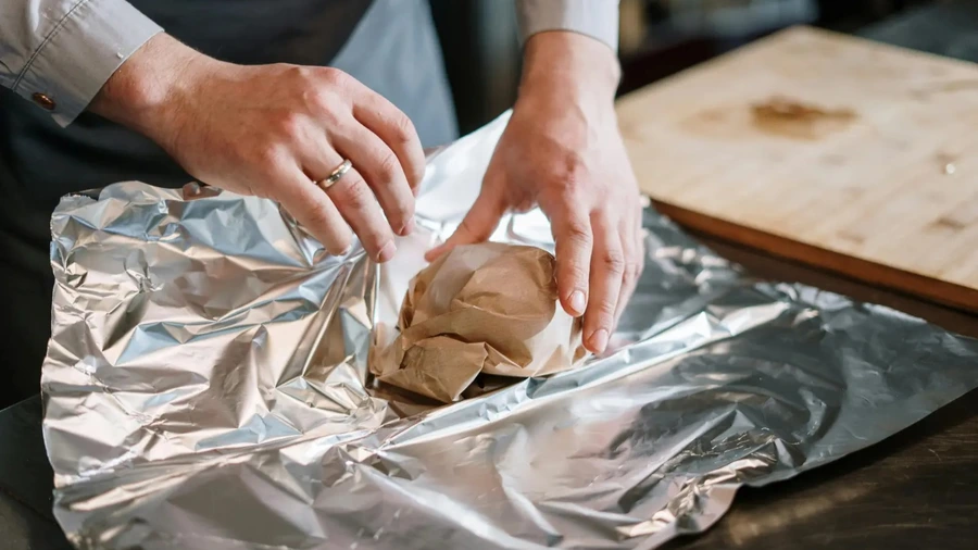 Coup d'oeil sur la directive européenne SUP et sur la proposition PPWR