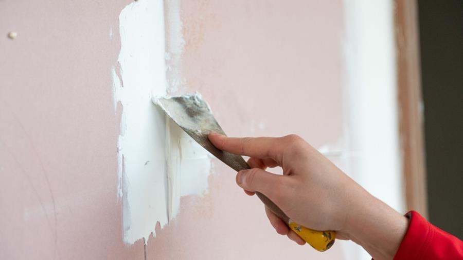 Enduits de rebouchage: les pâtes en plein essor au détriment des poudres