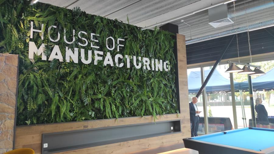 Entreprises, enseignement et recherche au service de l'innovation