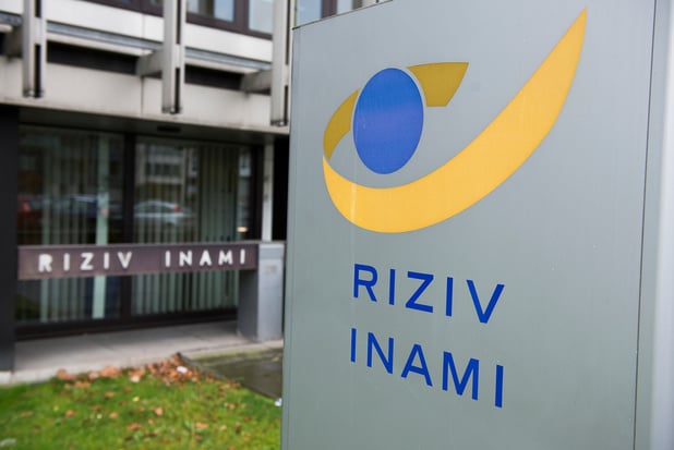 Rekenhof heeft forse kritiek op RIZIV-boekhouding