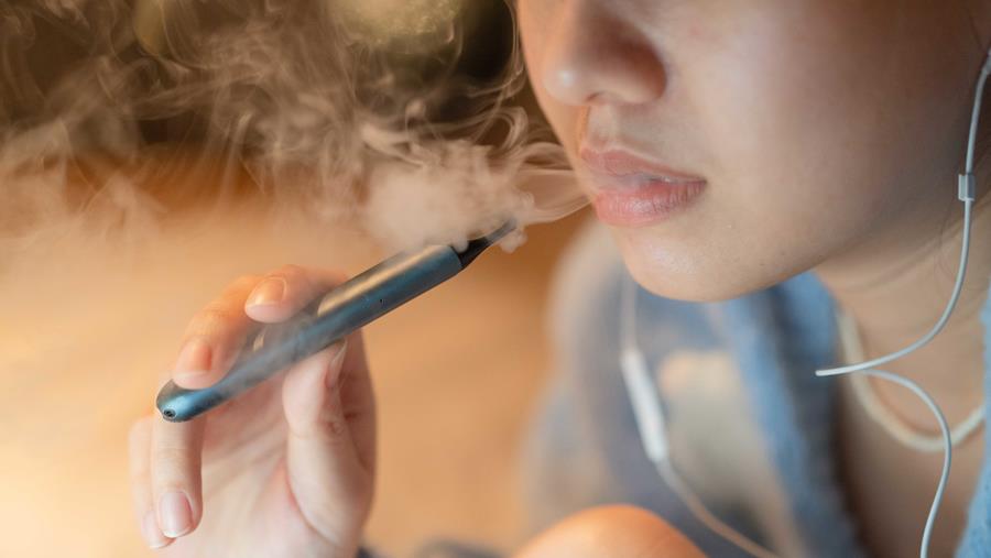 Inspectiedienst nam dit jaar ruim 140.000 illegale wegwerpvapes in beslag