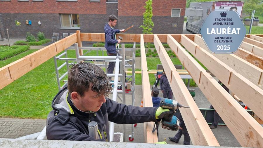 Des étudiants démontrent leur savoir-faire avec une annexe durable