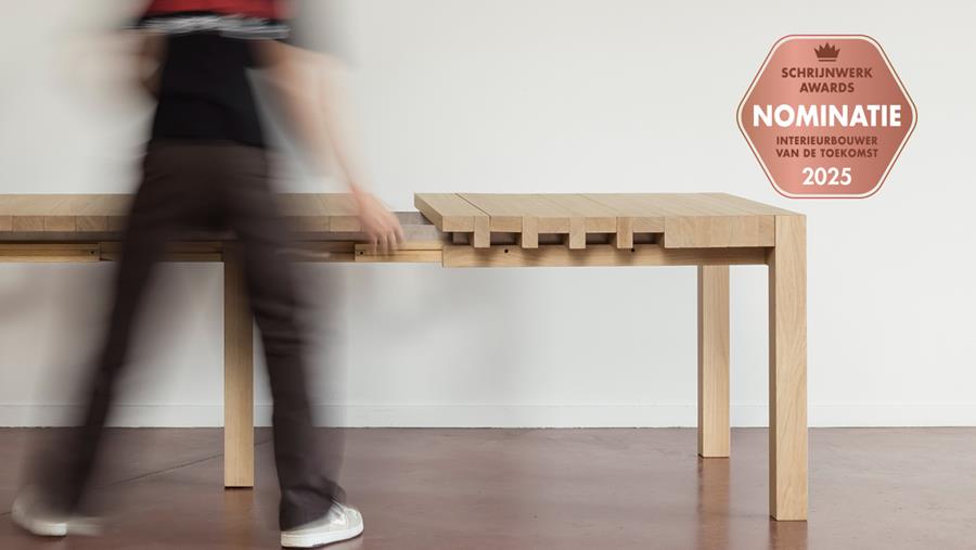 Innovatieve uitschuiftafel in massief eik