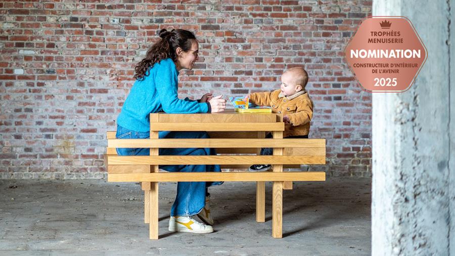 Table de tête-à-tête avec sièges réglables