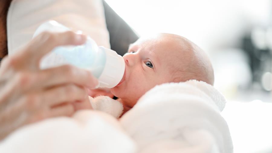 Lait infantile contaminé : troisième décès d'un bébé en France