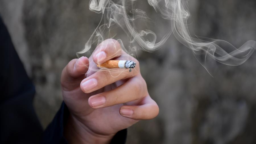 Verenigd Koninkrijk op weg naar rookvrije generatie: studie voorspelt forse daling van rokers