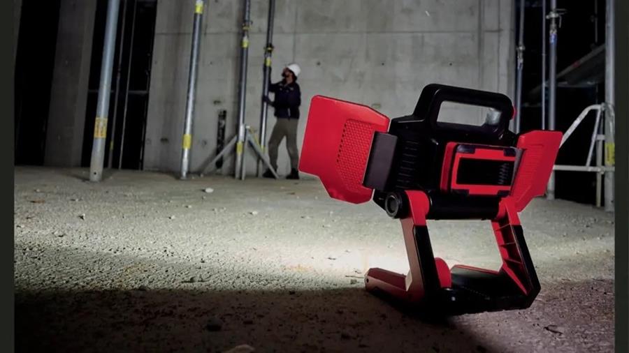 L’éclairage de chantier passe massivement aux LED et à la batterie