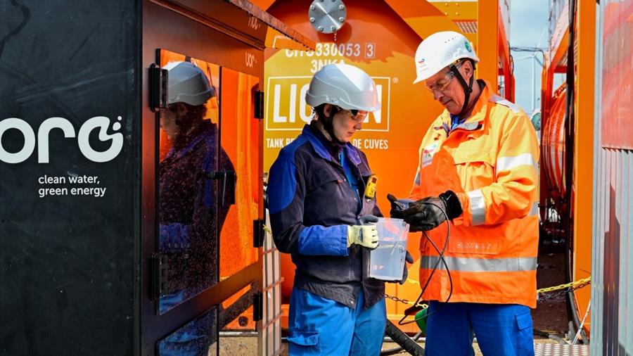 Chemiebedrijven zetten nieuwe stap in hergebruik afvalwater