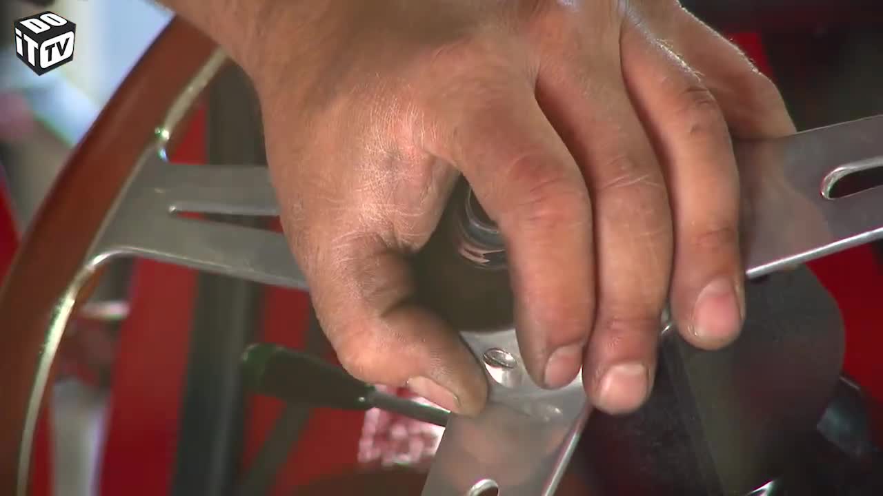 DE ENGELSE OLDTIMER 34 - START VAN DE OMBOUW